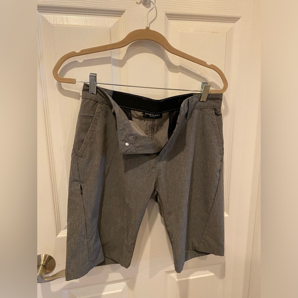 KENNETH COLE Gray Men’s 29 Waist Dress Shorts
